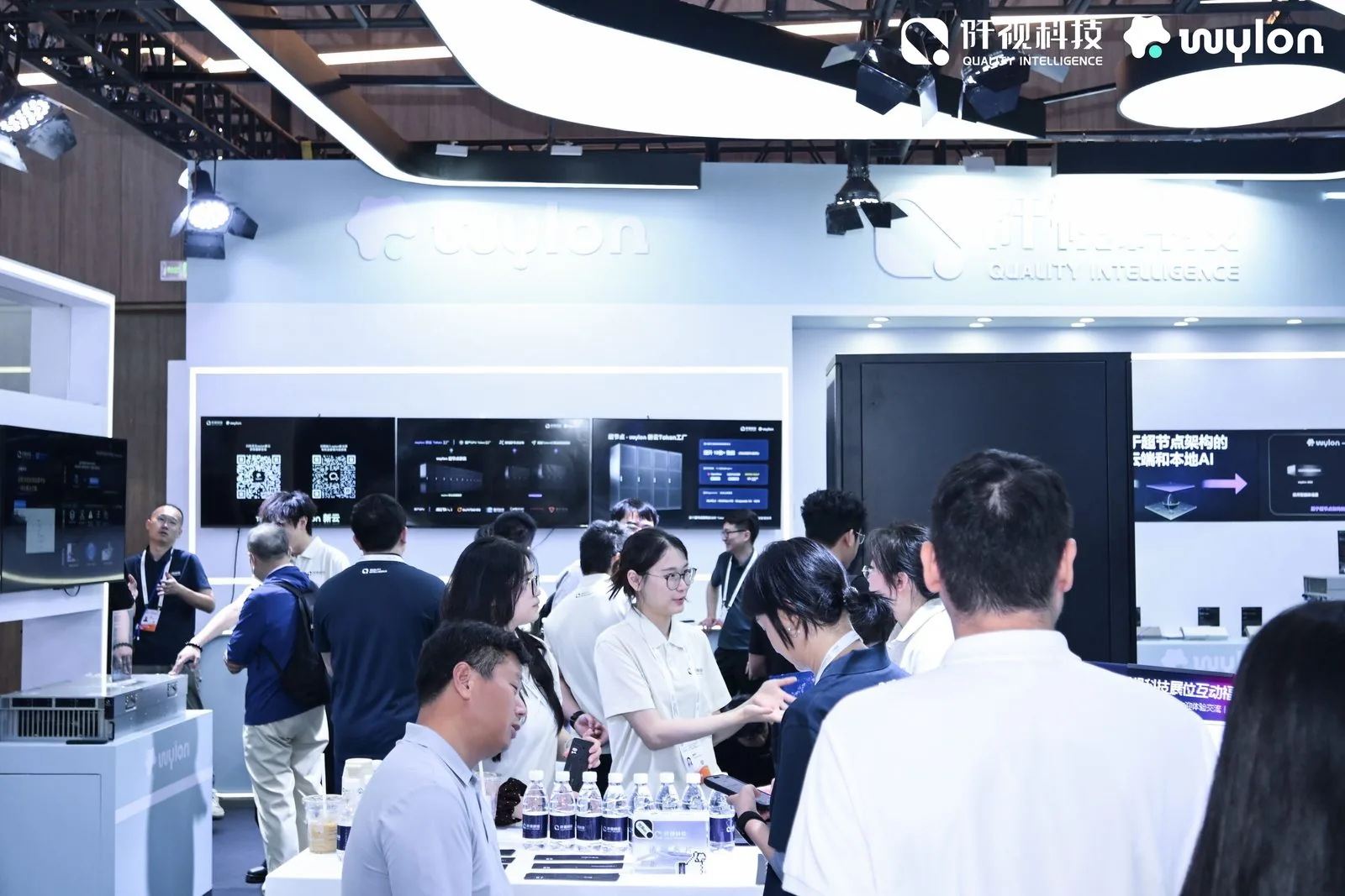 WAIC 2026 阡视科技展台